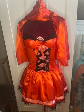 La Vie En Rose Little Red Riding Hood Sexy Costume NWT Sz Small